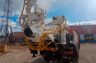 Установка разведочного бурения УРБ-51 на шасси SHACMAN 6х6 дв 430 л.с. кабина X3000. Фото 2