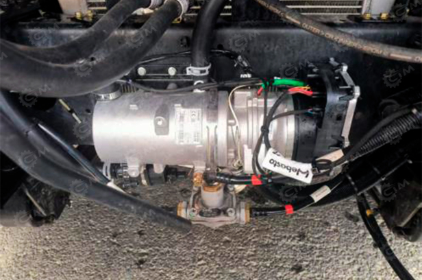 Автокран на шасси ISUZU 4x4 дв 139kw АКПП крановая установка WANBANG DZ8T гп 8т, стрела 27м+2,5м гусек, Webasto, подогрев топливного фильтра. Фото 3