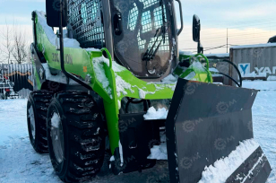 Мини погрузчик ZOOMLION ZS120V с щеткой, дорожной фрезой. Фото 6