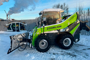 Мини погрузчик ZOOMLION ZS120V с щеткой, дорожной фрезой. Фото 1
