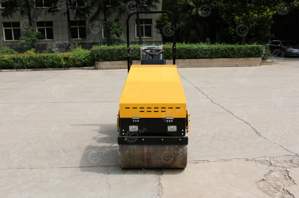 Каток дорожный гидравлический LUTONG LTC301 масса 1т, 2 вальца. Фото 3