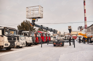 Автовышка WANBANG GKS30.5 на шасси ISUZU 4Х2 дв 139kw высота подъёма 30,5м гп люльки 400кг. Фото 18