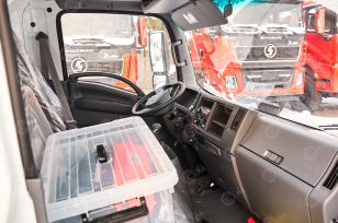 Автовышка WANBANG GKS30.5 на шасси ISUZU 4Х2 дв 139kw высота подъёма 30,5м гп люльки 400кг. Фото 19