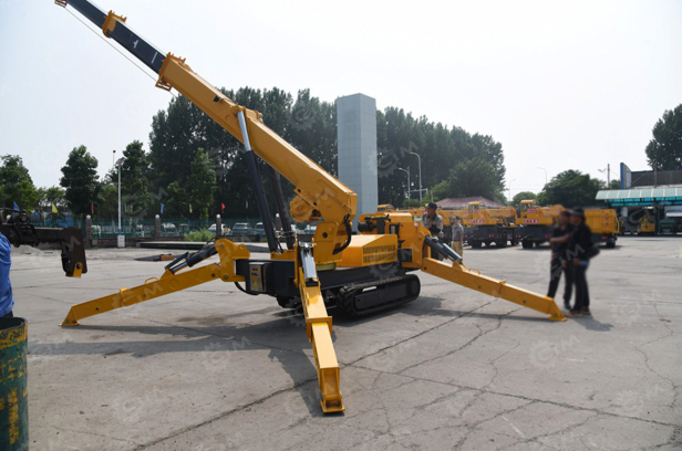 Гусеничный кран-паук Jining Sitong	гп 8т высота подъема 18м, дизельный+питание от 380В. Фото 4