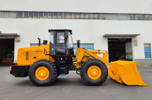 Фронтальный погрузчик LONKING CDM853Н джойстик. Фото 3