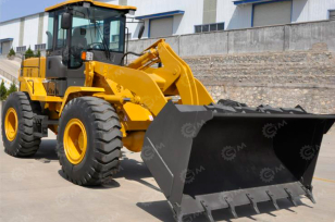 Фронтальный погрузчик Yineng YN940 гп 4т ковш 2,3м3 джойстик. Фото 2