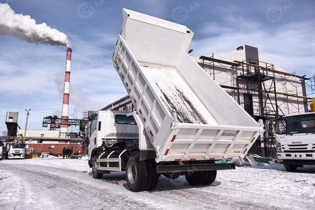 Самосвал ISUZU 4x2 дв 139kw средний подъёмник П-образный кузов гп 6 тонн 2024г.в.. Фото 20