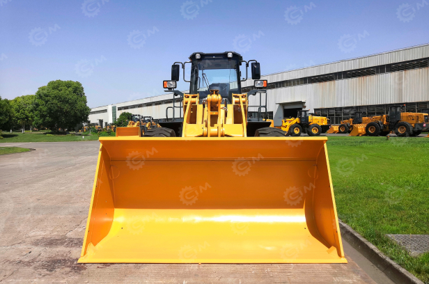 Фронтальный погрузчик LONKING LG855Н джойстик, кондиционер. Фото 7