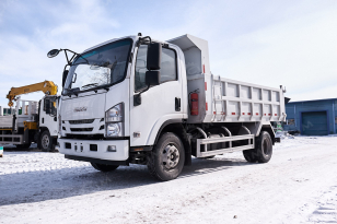 Самосвал ISUZU 4x2 дв 139kw средний подъёмник П-образный кузов гп 6 тонн 2024г.в.. Фото 5