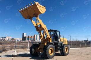 Фронтальный погрузчик LONKING LG855Н джойстик, кондиционер. Фото 1