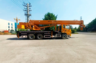 Автокран на шасси ISUZU 6x4 дв 221kw крановая установка VC66-30T гп 30т, стрела 42,5м + гусёк 8м отопитель кабины водителя Webasto и предпусковой подогреватель двигателя Webasto. Фото 6