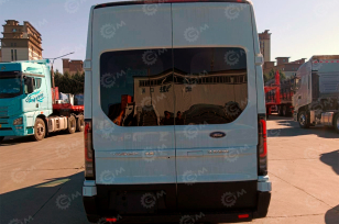 Микроавтобус пассажирский FОRD ТRАNSIТ T8 МКПП, 18 мест, средняя крыша, высокая комплектация. Фото 3