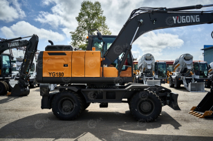 Экскаватор колесный YUGONG YG180 с подъемом кабины, лесозахват. Фото 14