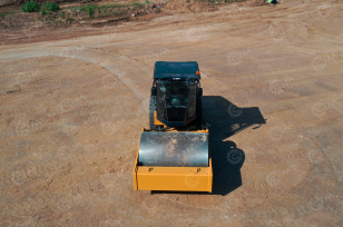 Каток грунтовый вибрационный SEM520F масса 20т. Фото 2