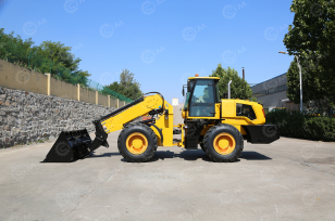 Фронтальный телескопический погрузчик TL3500 гп 3,5т, ковш 1,5м3. Фото 1