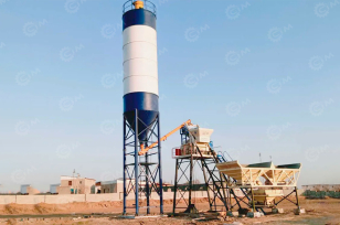 Бетонный завод HZS35 (зимний вариант)с силосом 50т, шнековый конвейер, бункер 3 шт. Фото 1