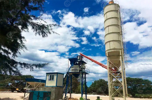 Бетонный завод HZS35 (летний вариант)с силосом 50т, шнековый конвейер, бункер 3 шт. Фото 1