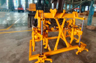 Экскаватор колесный YUGONG YG150S (комбинированный ход для жд), ковш 0,5м3, быстросъём. Фото 5