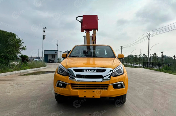 Автовышка на шасси пикапа ISUZU 4Х2 дв 110kw высота подъёма 13,5м (изолированная люлька). Фото 2