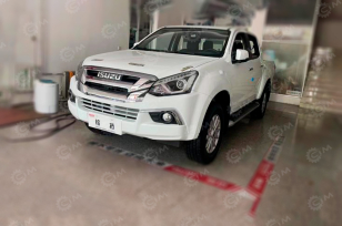 Пикап ISUZU 4x4 162kw Lingtuo АКПП бензиновый. Фото 1