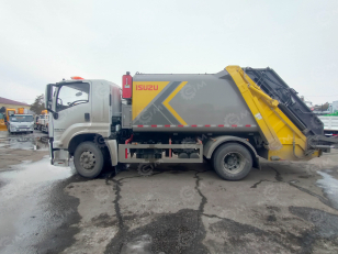 Мусоровоз на шасси ISUZU 4x2 дв 151Kw гп 9 т, объем 10м3. Фото 22