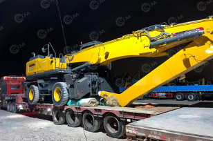 Перегружатель колесный XCMG XE480WGM с подъёмной кабиной, грейферный ковш 3,5м3, лепестковый грейфер, магнит со станцией. Фото 3