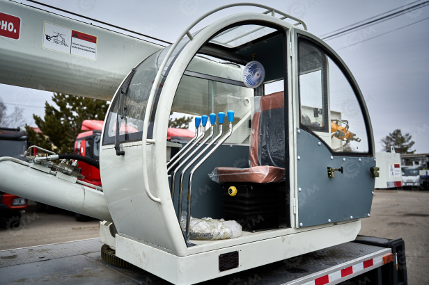 Крановая установка (без шасси) VIGRUS VGS8 гп 8т 5 секций стрела 26м. Фото 9