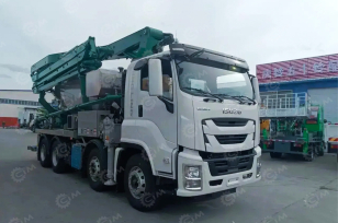 Автобетоносмеситель на шасси ISUZU 8x4 дв 309 Kw, бочка 7м3 с распределительной стрелой 28м и насосом. Фото 6