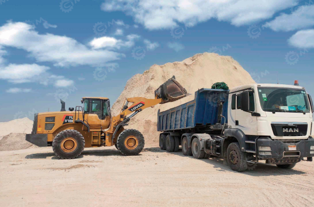 Фронтальный погрузчик Foton LOVOL FL978K ковш 4,5м3. Фото 2