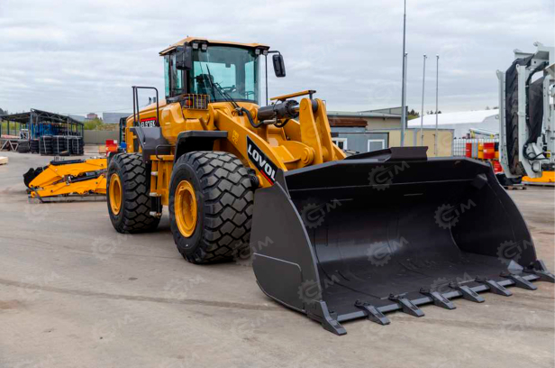 Фронтальный погрузчик Foton LOVOL FL976K ковш 4,5м3, евро 3, джойстик, кондиционер. Фото 8