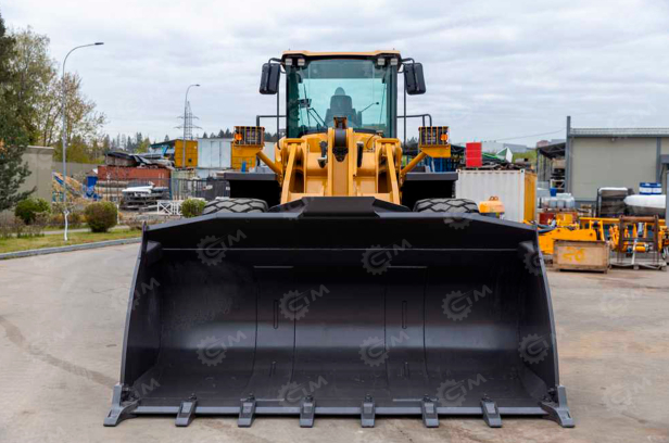 Фронтальный погрузчик Foton LOVOL FL976K ковш 4,5м3, евро 3, джойстик, кондиционер. Фото 10