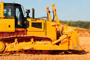 Бульдозер SEM 824F с кондиционером, ROPS/FOPS, 3-х зубым рыхлителем. Фото 1