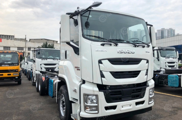 Автокран на шасси ISUZU 6x4 дв 221kw крановая установка WANBANG DZ16T гп 16т стрела 35,5м. Фото 2