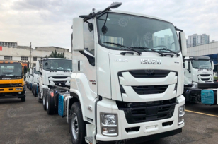 Автокран на шасси ISUZU 6x4 дв 221kw крановая установка WANBANG DZ16T гп 16т стрела 35,5м. Фото 2