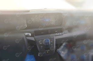 Грузовой цельнометалический фургон FORD ТRАNSIТ T6 АКПП, 3 места, средняя крыша. Фото 4