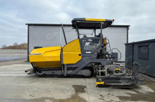 Асфальтоукладчик DYNAPAC SD2500CS	выглаживающая плита V6000TVE с функцией распределения битумной эмульсии Sprayjet, ширина 6м, c уширителями до 9,7м. Фото 1