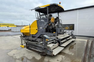 Асфальтоукладчик DYNAPAC SD2500CS	выглаживающая плита V6000TVE с функцией распределения битумной эмульсии Sprayjet, ширина 6м, c уширителями до 9,7м. Фото 4