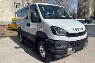 Автобус IVECO 4х4 8 мест (включая водителя) дв 132kw 2,9л. Фото 1