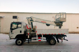 Бортовой грузовик ISUZU 4x4 самосвальный кузов дв 151kw гп 8т кму гп 5т, высота подъема 21м с люлькой, кузов 6000х2500х500, ПДУ, боковая разгрузка. Фото 1