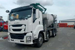 Автобетоносмеситель на шасси ISUZU 8x4 дв 309 Kw, бочка 9м3 с распределительной стрелой 29м и насосом, установка фирмы XANJER. Фото 1