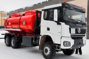 Автотопливозаправщик шасси Shacman 6×6 односкат	ATЗ-15 X3000 дв.430 л.с. цистерна 15м3. Фото 1