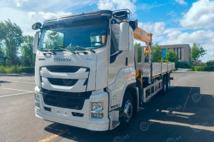 Бортовой грузовик ISUZU 6x4 дв 309kw гп 18т с КМУ XCMG SQS300Р гп 12 тонн 5 секций длина стрелы 20м  кузов 7000*2450*550mm, корзина, ПДУ. Фото 1