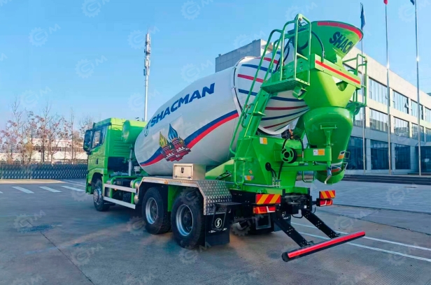 Автобетоносмеситель Shacman 6×4 SX5258GJB6R384 дв 336 л.с. объем бочки 10м³. Фото 2