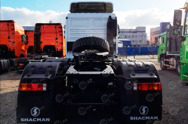 Тягач SHACMAN 6×6 SX42586V385 двускат 2024г. Фото 3