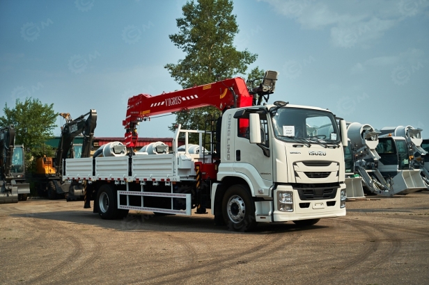 Бортовой грузовик ISUZU 4x4 дв 151kw гп 10 тонн c кму VIGRUS SHS2006 гп 8 тонн 6 секций 20м кузов 6500*2470*550 с буром, диаметр бура 400мм, длина 3м, корзина, 100дн. Фото 4
