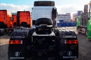 Тягач SHACMAN 6×6 SX42586V385 двускат 2024г. Фото 3