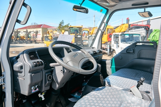 Автовышка VIGRUS GKS20 на шасси ISUZU 4Х4 дв 96 kw сдвоенная кабина высота подъёма 20м. Фото 13