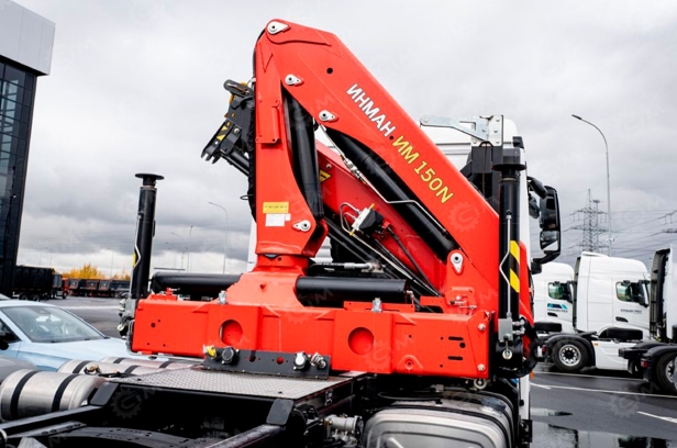 Седельный тягач SHACMAN 6x6 кабина Х3000 дв.430 л.с. кму Инман ИМ 150 N гп. 6,1 стрела 8,1 м. Фото 3