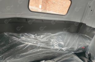 Автовоз на 4 машины на шасси ISUZU 4х2 дв 151Kw (со спальным местом)  (общая масса до 12т) с фаркопом. Фото 4