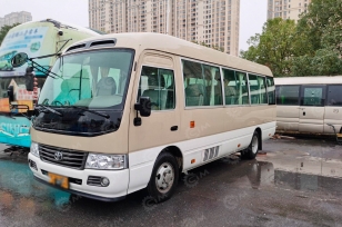 Автобус TOYOTA Coaster 22 места (включая водителя) дв 171kw 4л, бензиновый, МКПП. Фото 5
